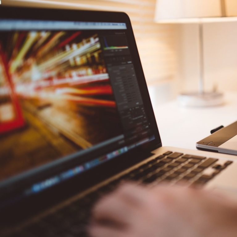 curso-gratuito-photoshop-avanzado-ocupados-murcia